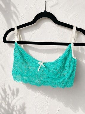 Coquette Y2K lace underwire bra with  rhinestones M